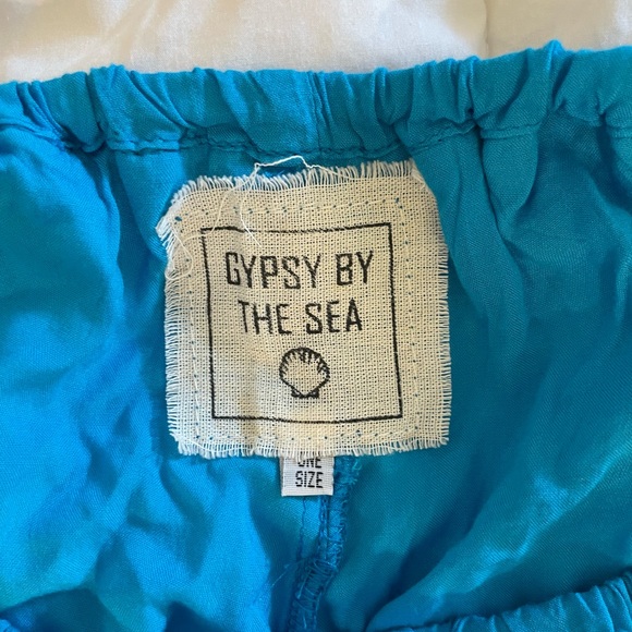 Gypsy By The Sea O/S Blue Shorts - Picture 2 of 3